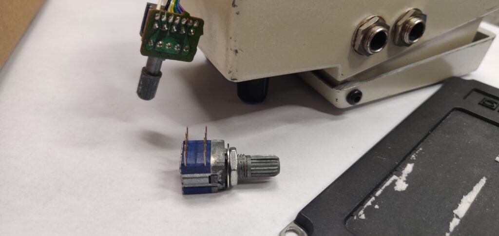 Boss DD-3 repair. - Zeta Sound Boss DD-3 repair. - Zeta Sound