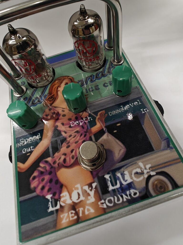 High voltage tube vibrato pedal Lady Dirt