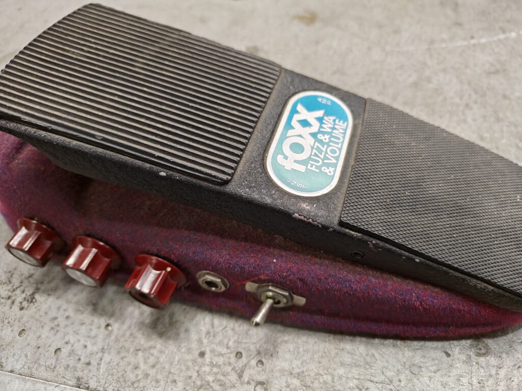 foxx fuzz wah volume